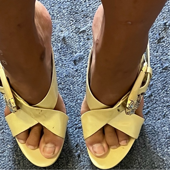 Marciano Heels - Picture 9 of 9